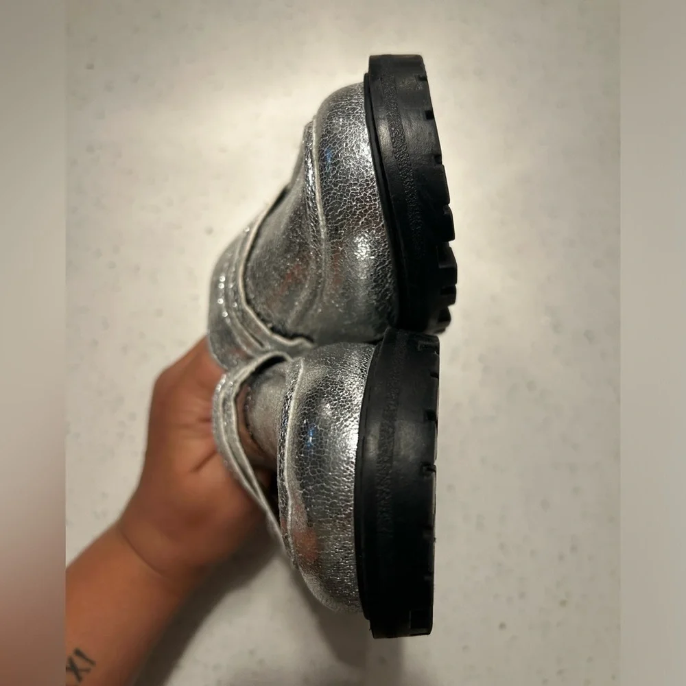 Nordstrom Silver Kids 2 Loafer - Picture 7 of 8